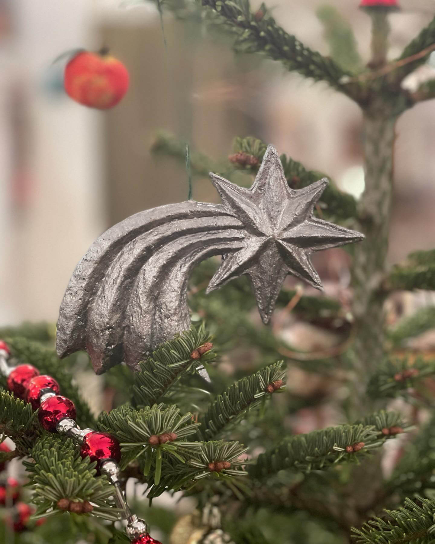 Комета, Ёлочная картонажная игрушка